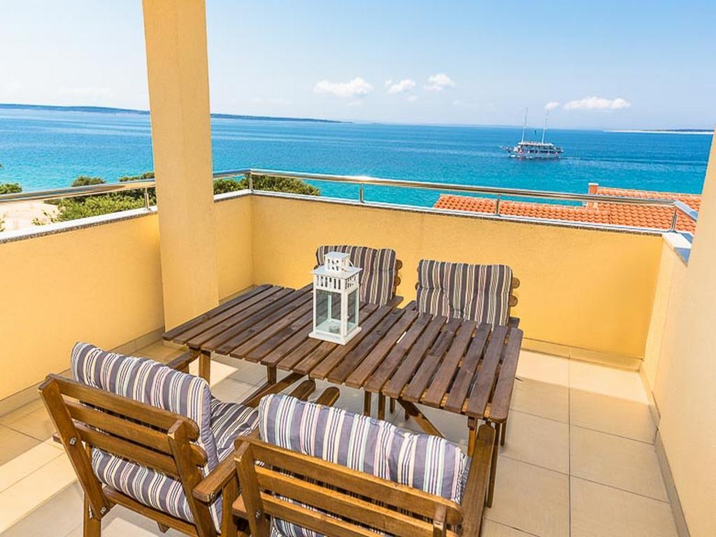 Apartments Cikac II - Modern Apartments By The Beach Mandre Room photo
