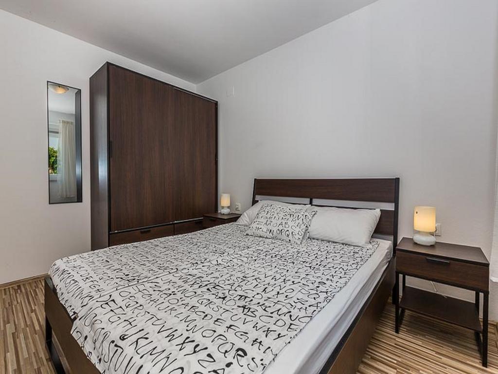Apartments Cikac II - Modern Apartments By The Beach Mandre Room photo