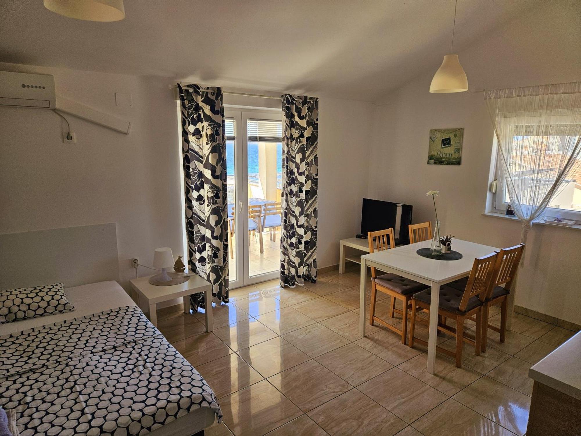 Apartments Cikac II - Modern Apartments By The Beach Mandre Exterior photo