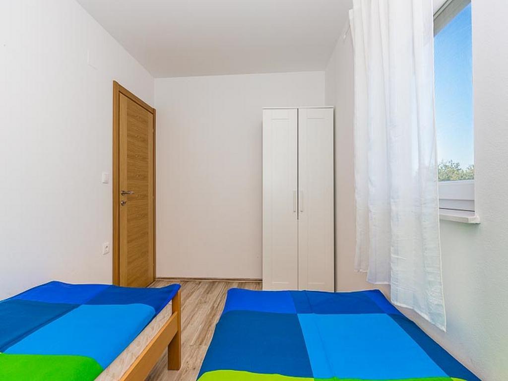 Apartments Cikac II - Modern Apartments By The Beach Mandre Room photo